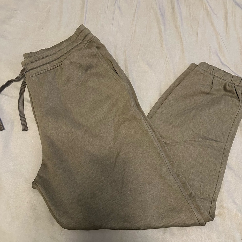 Zara Men's Grey Jogger Pants
